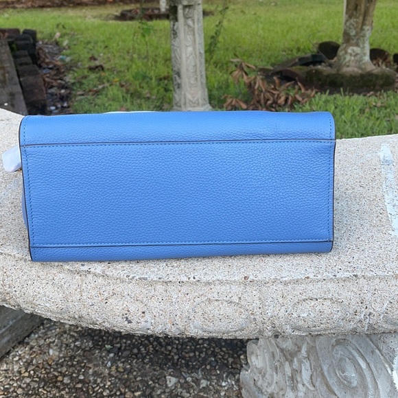 Tory Burch tote 🦋🦋 - Picture 10 of 11